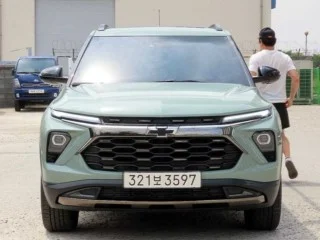 쉐보레 트레일블레이저 가솔린 1.35 터보 4WD 2025년 7월 12,468km 중고차